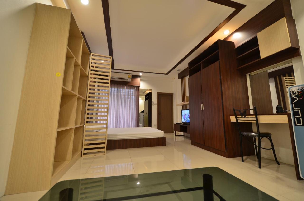 Ze Residence Бангкок Екстер'єр фото